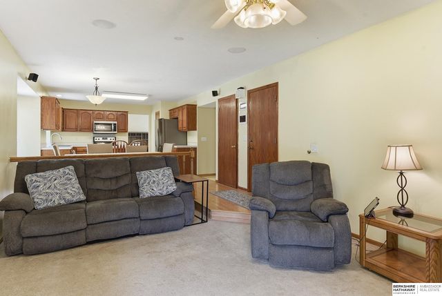 16410 Jefferson Street, Omaha, NE 68135