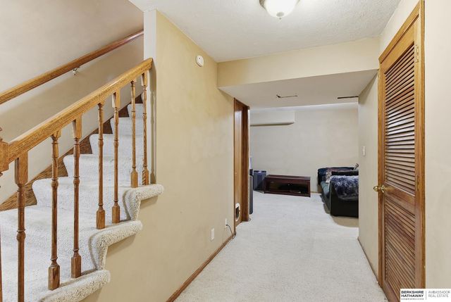 16410 Jefferson Street, Omaha, NE 68135