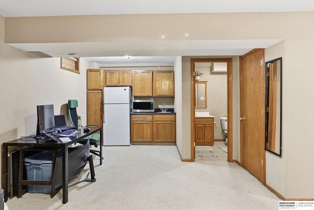 16410 Jefferson Street, Omaha, NE 68135