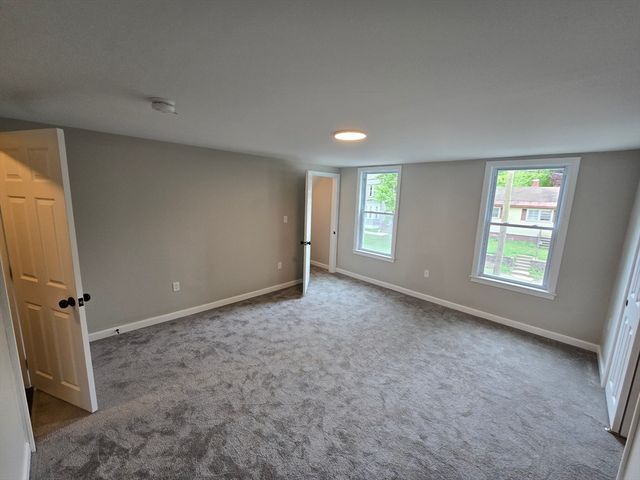 13 Prospect Street, Templeton, MA 01133