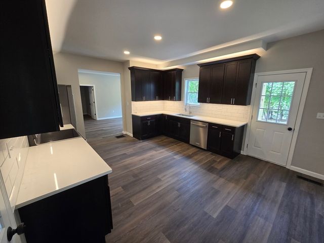 13 Prospect Street, Templeton, MA 01133