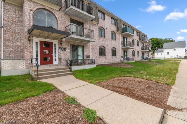 80a High St 101, Dedham, MA 02026