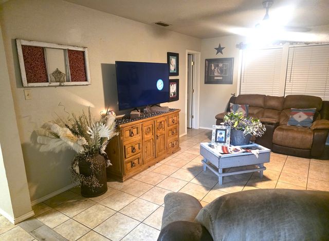 372 County Road 107, Roby, TX 79543