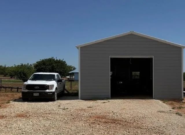 372 County Road 107, Roby, TX 79543