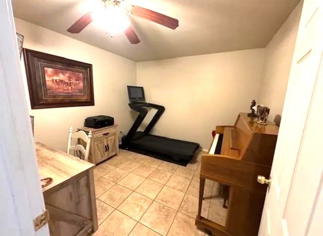 372 County Road 107, Roby, TX 79543