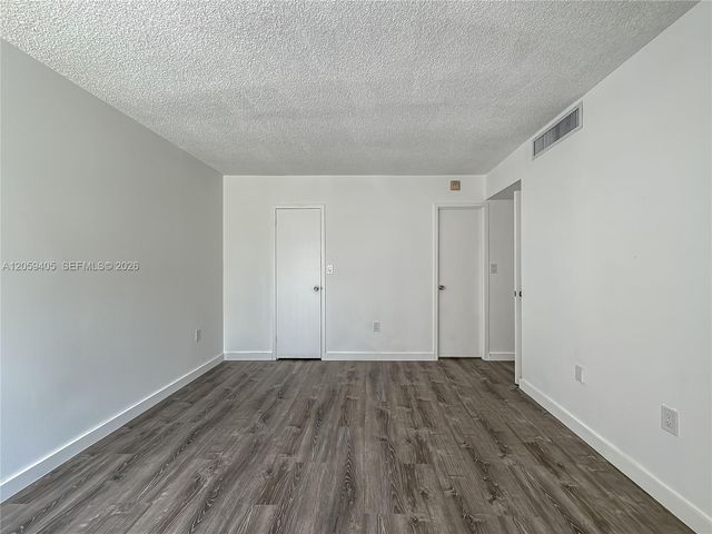 17570 Atlantic Boulevard 210, Sunny Isles Beach, FL 33160