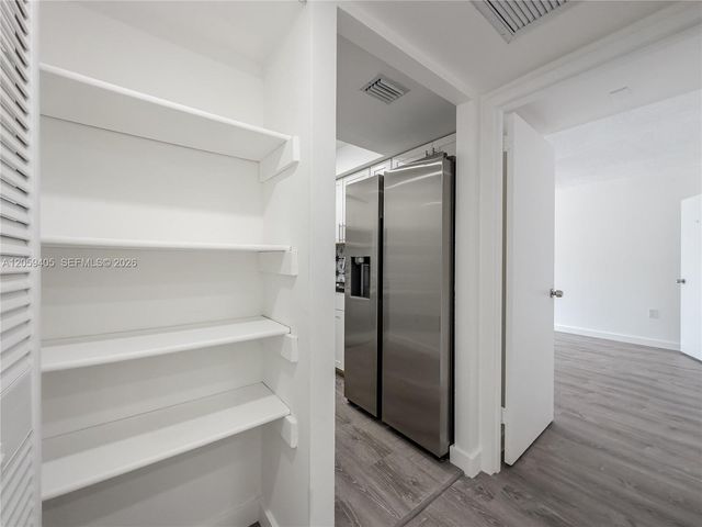 17570 Atlantic Boulevard 210, Sunny Isles Beach, FL 33160