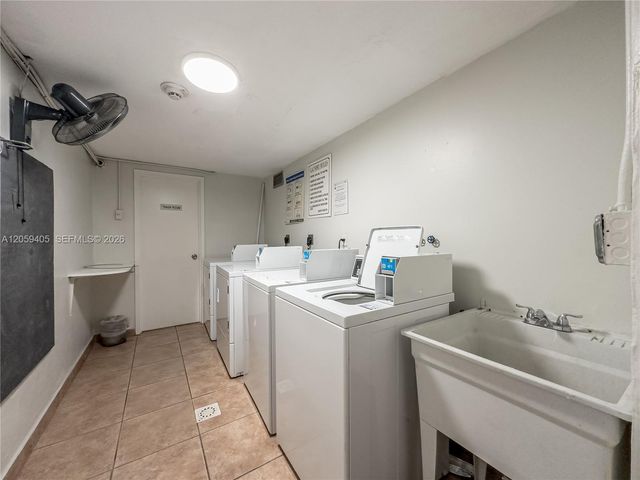 17570 Atlantic Boulevard 210, Sunny Isles Beach, FL 33160