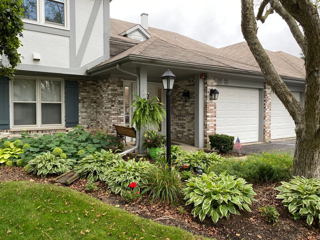 1312 coventry Circle 1312, Vernon Hills, IL 60061 — photo 2