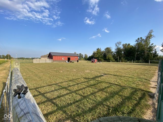 10351 E Co Rd 800 N, Seymour, IN 47274