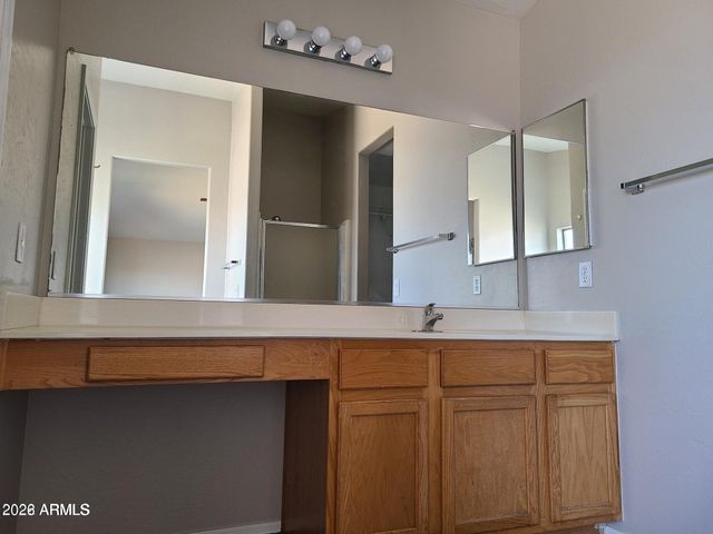 33412 N WINDMILL Run, San Tan Valley, AZ 85144