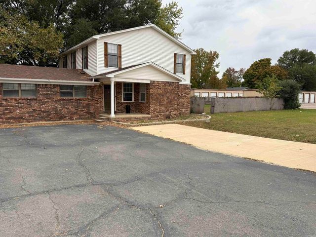 505 Country Club Road, Searcy, AR 72143