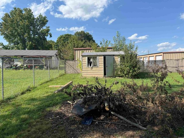 505 Country Club Road, Searcy, AR 72143