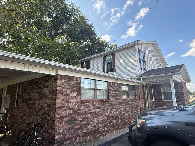 505 Country Club Road, Searcy, AR 72143