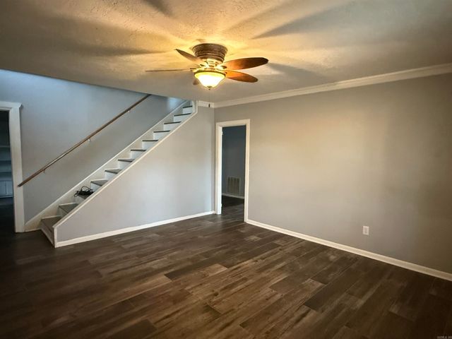 505 Country Club Road, Searcy, AR 72143