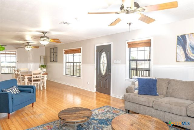 564 Cypress Valley Road, Cuero, TX 77954