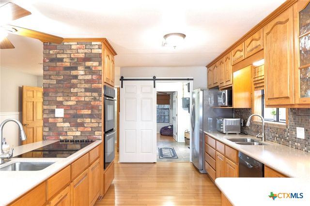 564 Cypress Valley Road, Cuero, TX 77954