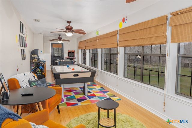 564 Cypress Valley Road, Cuero, TX 77954