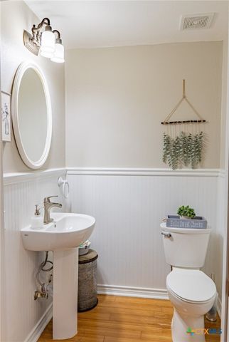 564 Cypress Valley Road, Cuero, TX 77954