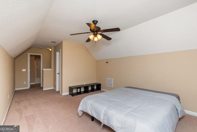 316 Flowing Meadows Drive, Kathleen, GA 31047