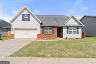 316 Flowing Meadows Drive, Kathleen, GA 31047