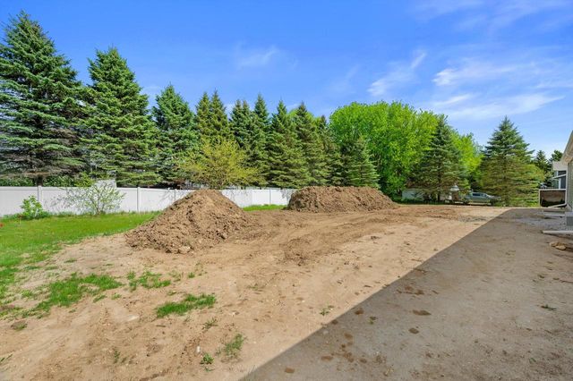 6910 Shady Lane ROAD, West Bend, WI 53090