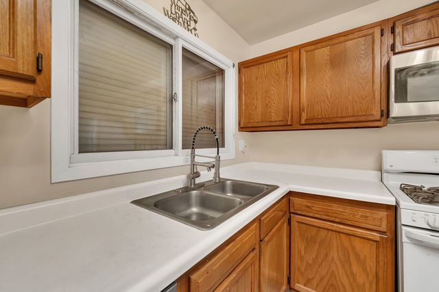 235 Capitol Drive, Bolingbrook, IL 60440