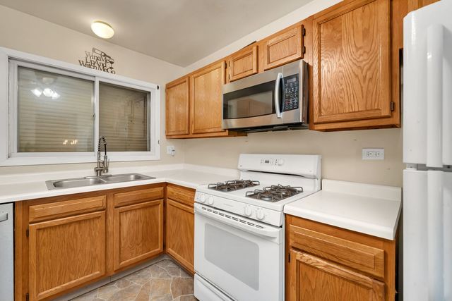 235 Capitol Drive, Bolingbrook, IL 60440