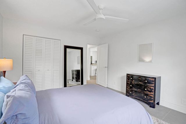 625 NE 13th Avenue 02, Fort Lauderdale, FL 33304