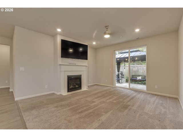59580 EMERALD Loop, St Helens, OR 97051