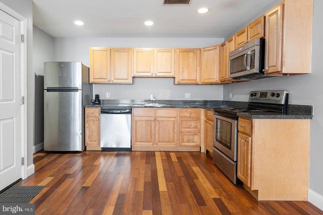 1940 N GRATZ ST, Philadelphia, PA 19121