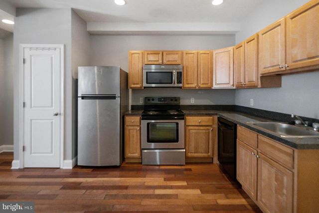 1940 N GRATZ ST, Philadelphia, PA 19121