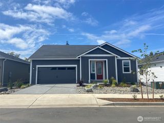 985 Folgate Drive, Sequim, WA 98382