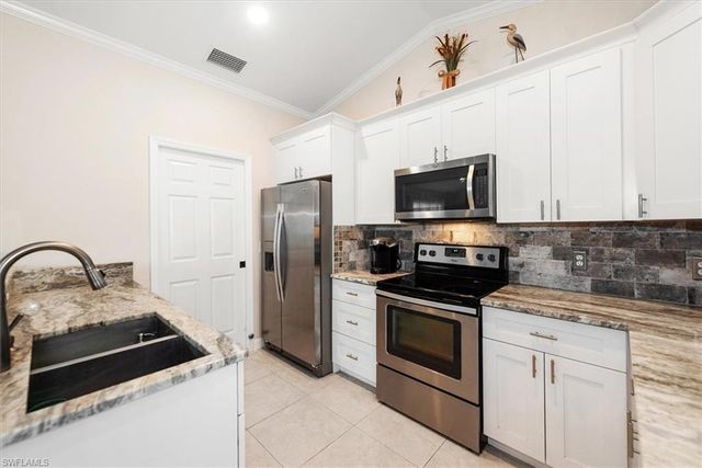 4548 SW 16th PL, Cape Coral, FL 33914