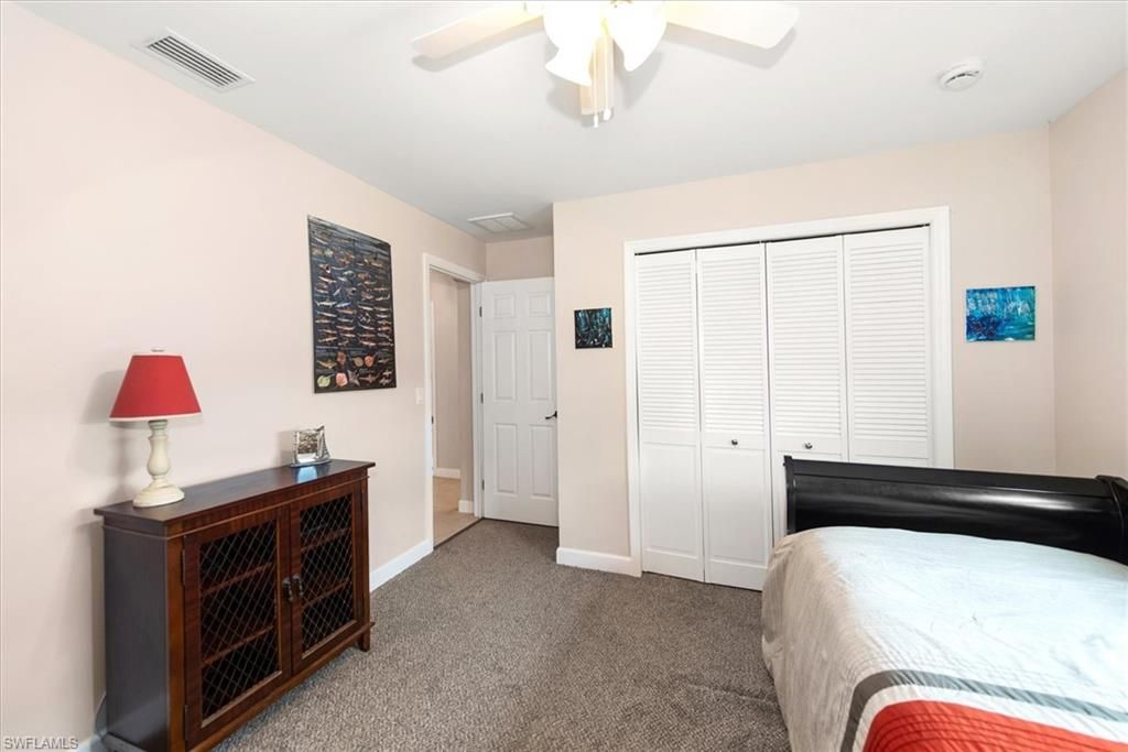 Image 11 of property listing at 4548 SW 16th PL, Cape Coral, FL 33914