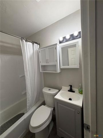 305 Carothers ST, Copperas Cove, TX 76522