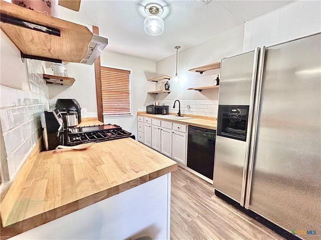 305 Carothers ST, Copperas Cove, TX 76522