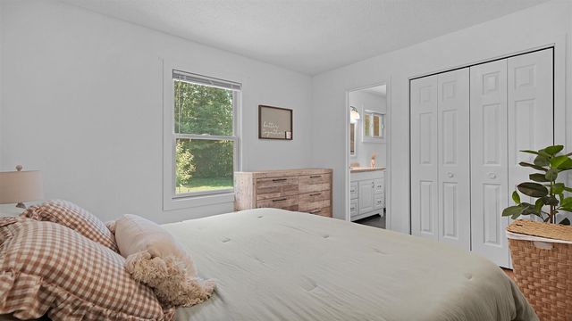 2698 Hamilton Road, Muskegon, MI 49445