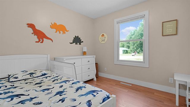 2698 Hamilton Road, Muskegon, MI 49445