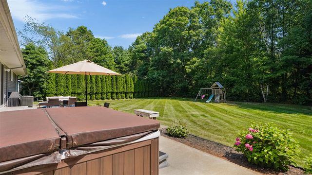 2698 Hamilton Road, Muskegon, MI 49445