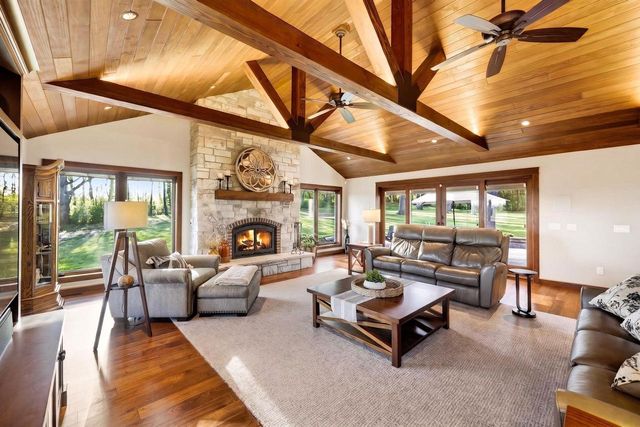 N2407 & N2413 Kunz Road, Fort Atkinson, WI 53538