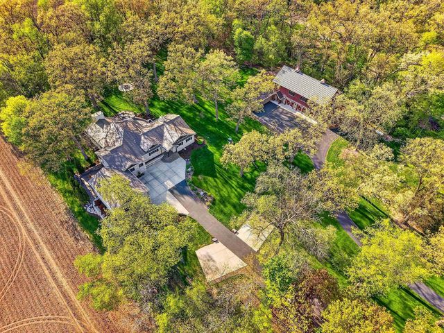 N2407 & N2413 Kunz Road, Fort Atkinson, WI 53538