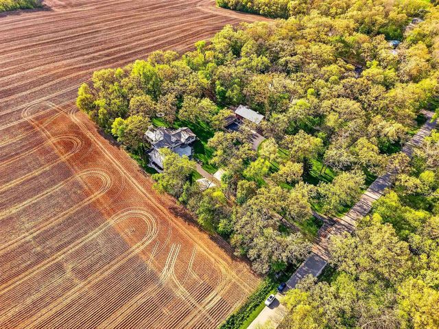 N2407 & N2413 Kunz Road, Fort Atkinson, WI 53538