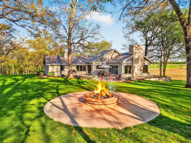 N2407 & N2413 Kunz Road, Fort Atkinson, WI 53538