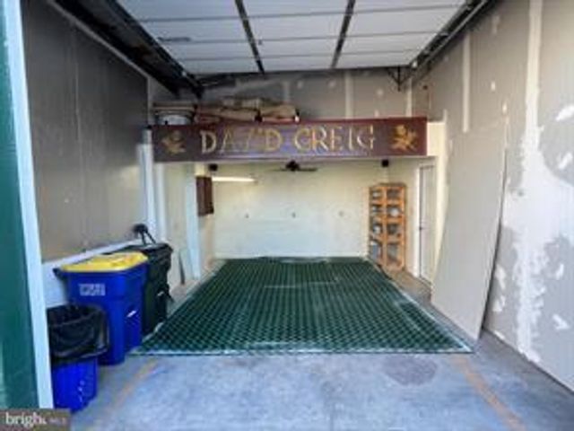 1880 W MARKET ST, York, PA 17404