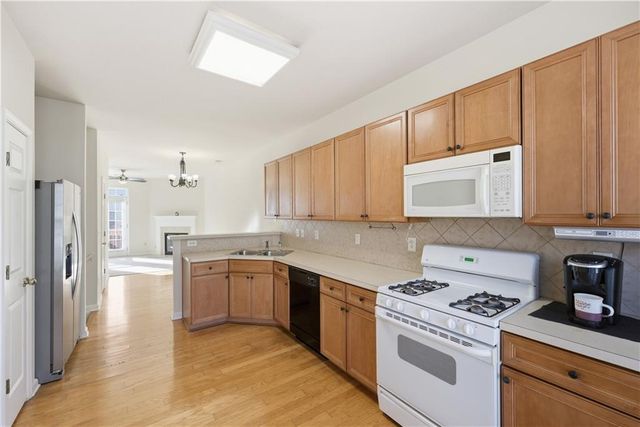 2278 Dillard Crossing, Tucker, GA 30084