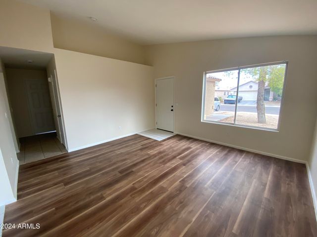 10849 W Monterosa Street, Phoenix, AZ 85037