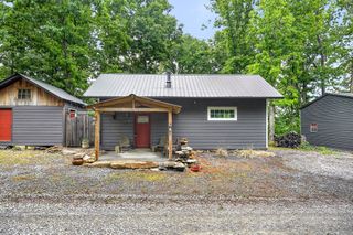 853 Rock Springs Rd, Celina, TN 38551