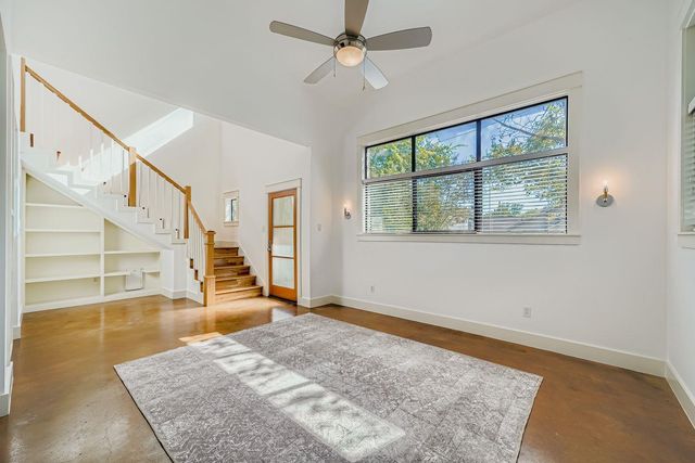 1800 E 14th ST, Austin, TX 78702