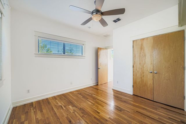 1800 E 14th ST, Austin, TX 78702